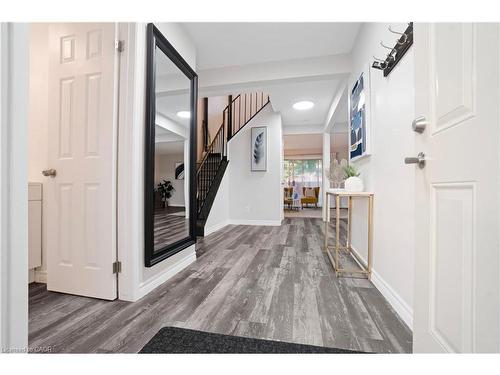 60-770 Fanshawe Park Road E, London, ON - Indoor Photo Showing Other Room