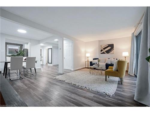 60-770 Fanshawe Park Road E, London, ON - Indoor