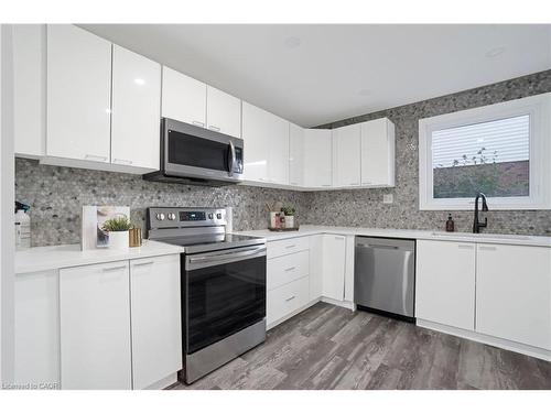 60-770 Fanshawe Park Road E, London, ON - Indoor Photo Showing Kitchen With Upgraded Kitchen