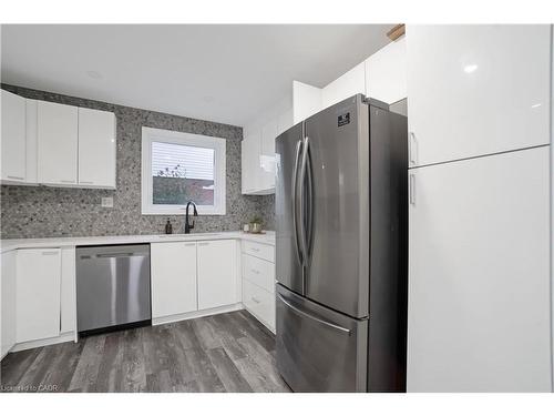 60-770 Fanshawe Park Road E, London, ON - Indoor Photo Showing Kitchen With Upgraded Kitchen