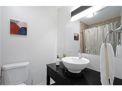 60-770 Fanshawe Park Road E, London, ON - Indoor Photo Showing Bathroom