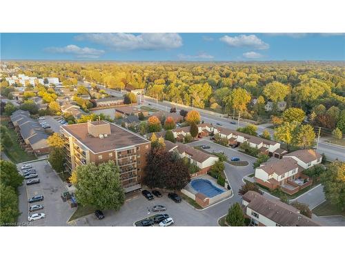 60-770 Fanshawe Park Road E, London, ON - Outdoor With View