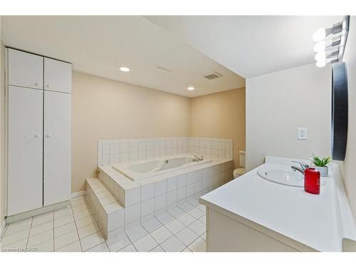 131 Sanatorium Road, Hamilton, ON - Indoor