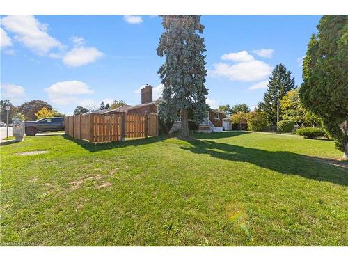 131 Sanatorium Road, Hamilton, ON - Outdoor With Backyard