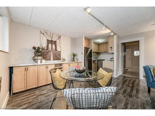 308-75 Hazelglen Drive, Kitchener, ON - Indoor Photo Showing Dining Room