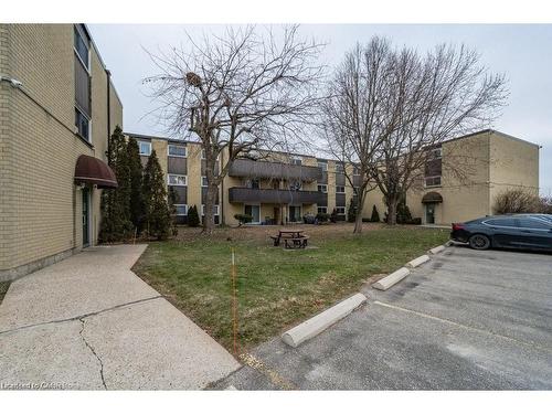 308-75 Hazelglen Drive, Kitchener, ON - Outdoor