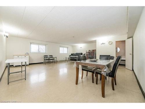 308-75 Hazelglen Drive, Kitchener, ON - Indoor Photo Showing Dining Room