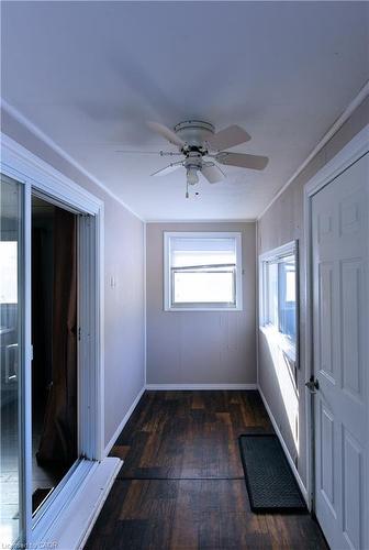 1448 Upper Ottawa Street, Hamilton, ON - Indoor Photo Showing Other Room