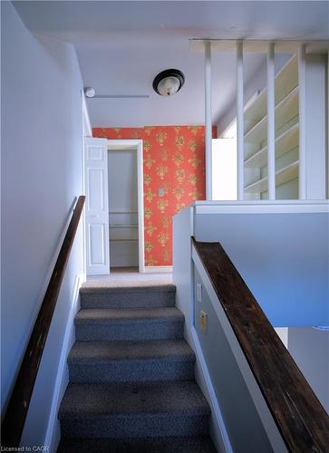 1448 Upper Ottawa Street, Hamilton, ON - Indoor Photo Showing Other Room