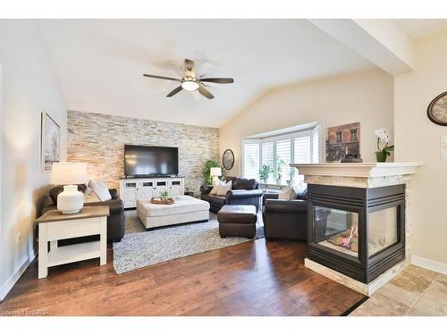 4103 Montrose Crescent, Burlington, ON - Indoor Photo Showing Living Room With Fireplace