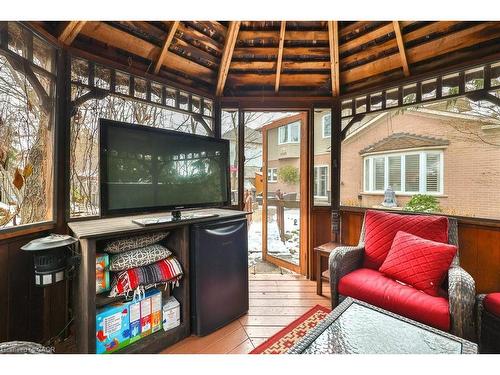 4103 Montrose Crescent, Burlington, ON - Indoor