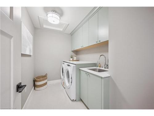 56 Walker Road, Ingersoll, ON - Indoor Photo Showing Laundry Room