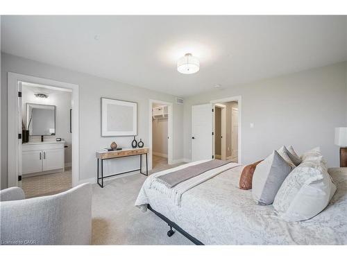 56 Walker Road, Ingersoll, ON - Indoor Photo Showing Bedroom