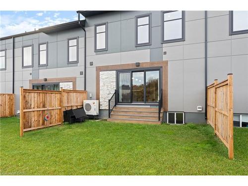 605-361 Quarter Town Line, Tillsonburg, ON - Outdoor With Exterior