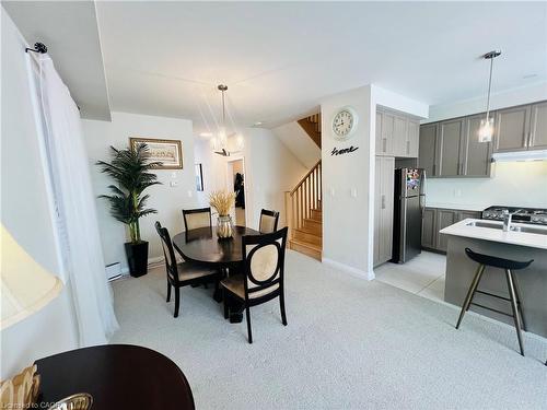 11 Cherry Blossom Heights, Hamilton, ON - Indoor