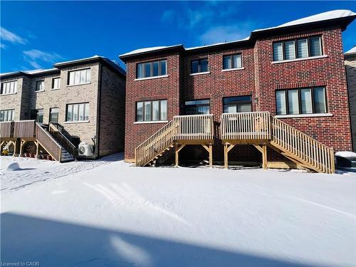 11 Cherry Blossom Heights, Hamilton, ON - Outdoor