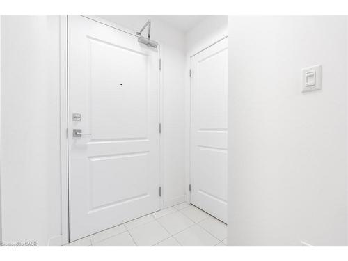 509-125 Shoreview Place, Stoney Creek, ON - Indoor Photo Showing Other Room