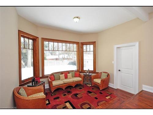 225 Forestwood Drive, Oakville, ON - Indoor Photo Showing Other Room