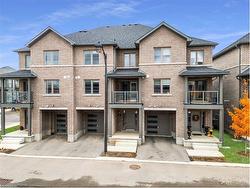 12-205 West Oak Trail  Kitchener, ON N2R 0R9