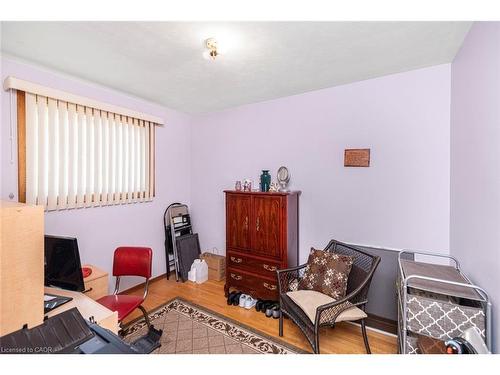 176 Walter Avenue S, Hamilton, ON - Indoor Photo Showing Office