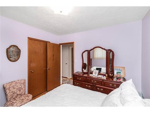 176 Walter Avenue S, Hamilton, ON - Indoor