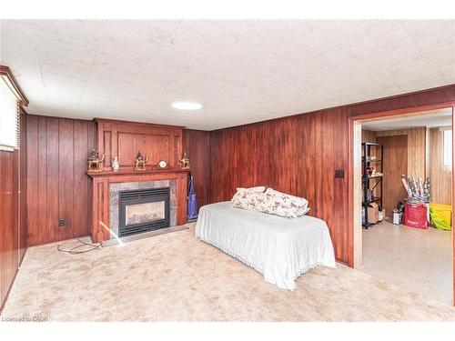 176 Walter Avenue S, Hamilton, ON - Indoor Photo Showing Other Room