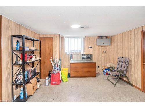 176 Walter Avenue S, Hamilton, ON - Indoor