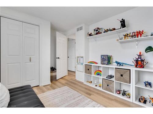 225 Thornbird Place, Waterloo, ON - Indoor