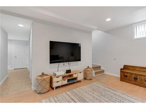 225 Thornbird Place, Waterloo, ON - Indoor