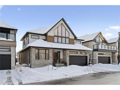 18-972 Stonecliffe Walk, Kitchener, ON - Outdoor With Facade