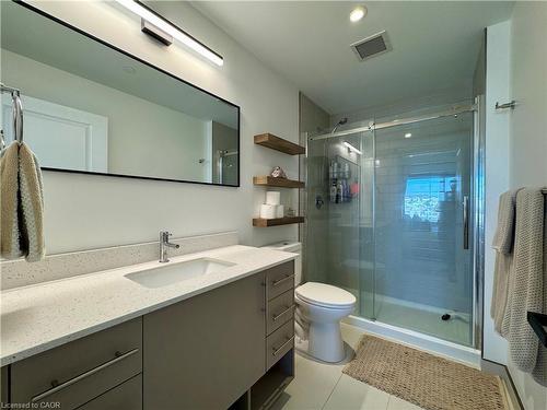 502-525 New Dundee Road, Kitchener, ON - Indoor Photo Showing Bathroom