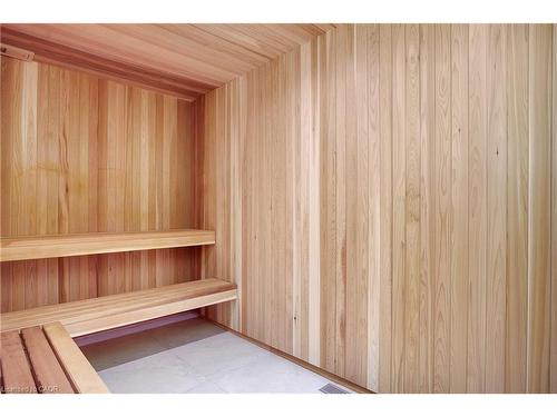 502-525 New Dundee Road, Kitchener, ON - Indoor Photo Showing Other Room