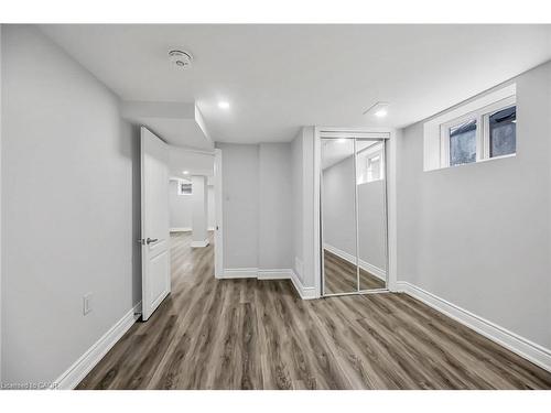 220 Grenfell Street, Hamilton, ON - Indoor Photo Showing Other Room