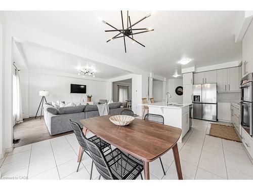 462 Blackburn Drive, Brantford, ON - Indoor Photo Showing Dining Room