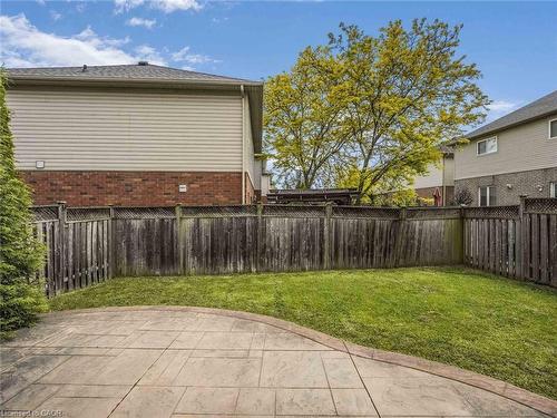 5228 Garland Crescent, Burlington, ON - Outdoor
