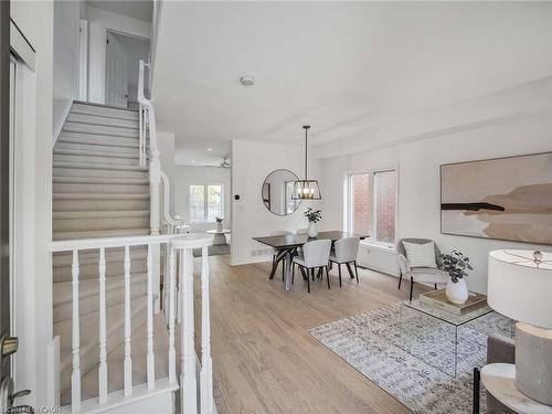 5228 Garland Crescent, Burlington, ON - Indoor