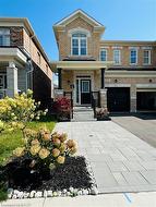 112 Skinner Road  Hamilton, ON L8B 1Y3