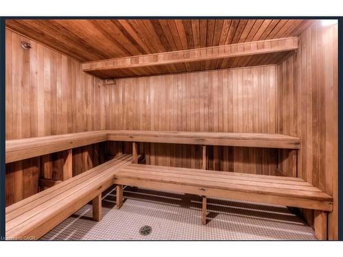 3267 King Street, Kitchener, ON - Indoor Photo Showing Other Room