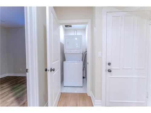 Ll03-100 Charlton Avenue W, Hamilton, ON - Indoor Photo Showing Laundry Room