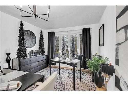 67 West Acres Crescent, Kitchener, ON - Indoor