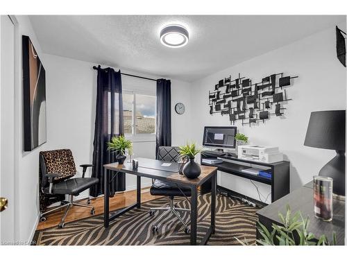 67 West Acres Crescent, Kitchener, ON - Indoor Photo Showing Other Room