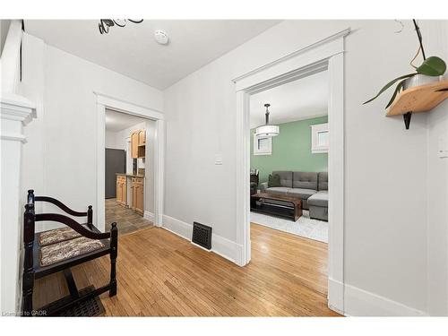 10 Speedvale Avenue W, Guelph, ON - Indoor