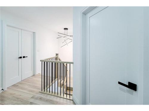 8 Devonport Street, Hamilton, ON - Indoor Photo Showing Other Room