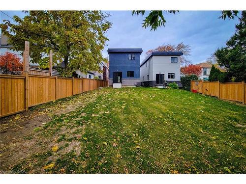 8 Devonport Street, Hamilton, ON - Outdoor With Backyard