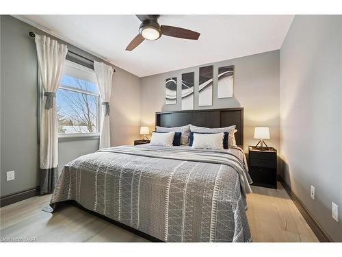 36 Emily Street, Elora, ON - Indoor Photo Showing Bedroom