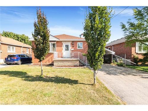33 Alderney Avenue, Hamilton, ON - Outdoor