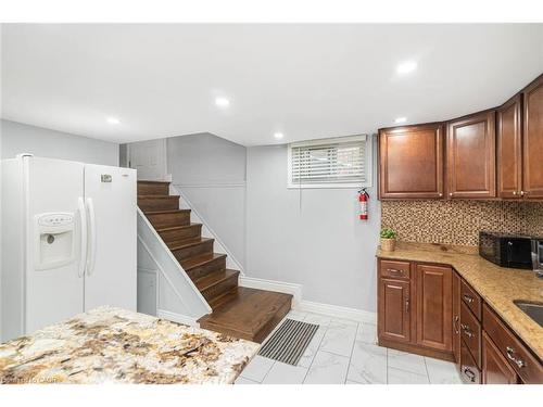 33 Alderney Avenue, Hamilton, ON - Indoor