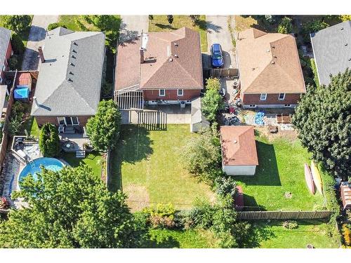 33 Alderney Avenue, Hamilton, ON - Outdoor