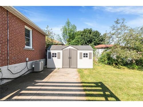 33 Alderney Avenue, Hamilton, ON - Outdoor