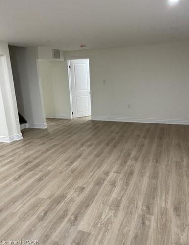 2-259 Penny Lane, Hamilton, ON - Indoor Photo Showing Other Room